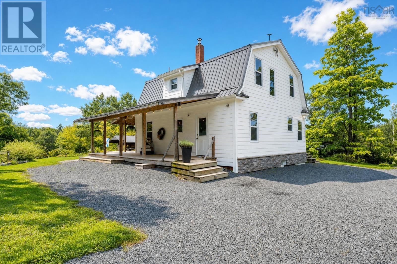 35 Riverside Lane - 2