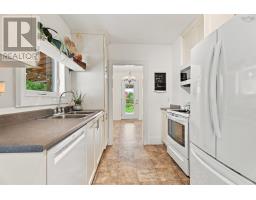 35 Riverside Lane, Enfield, NS B2T1C8 Photo 12