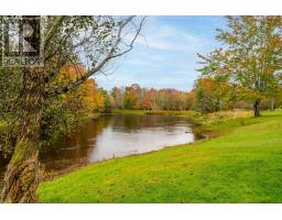 35 Riverside Lane, Enfield, NS B2T1C8 Photo 36