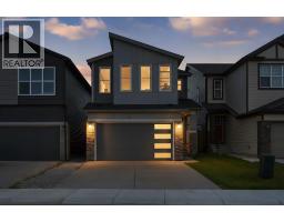 213 Walgrove Boulevard SE - photo 2