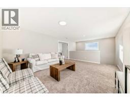 Bedroom - 153 Rangeview Path Se, Calgary, AB T3S0W3 Photo 16