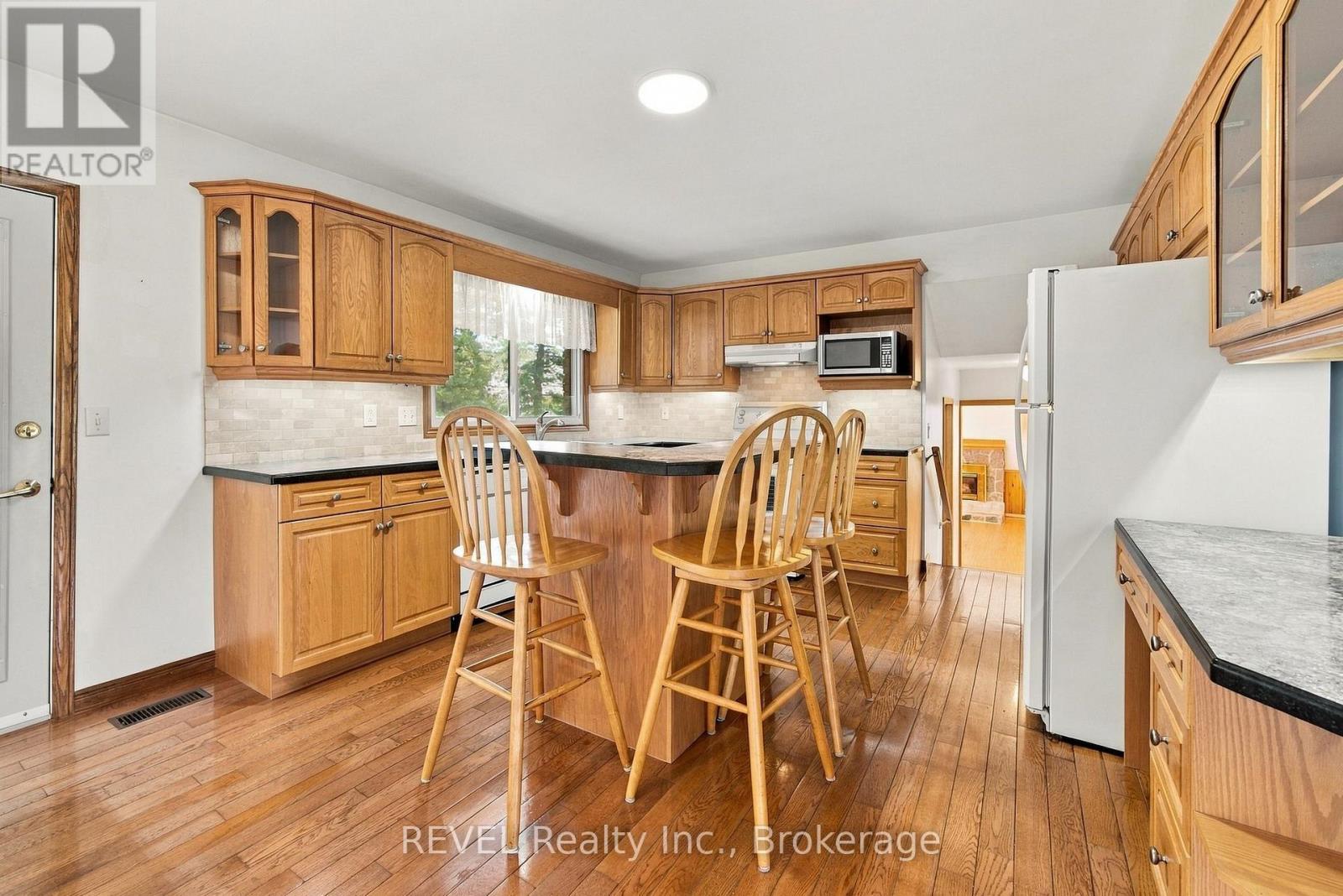 17527 TELEPHONE ROAD - 12
