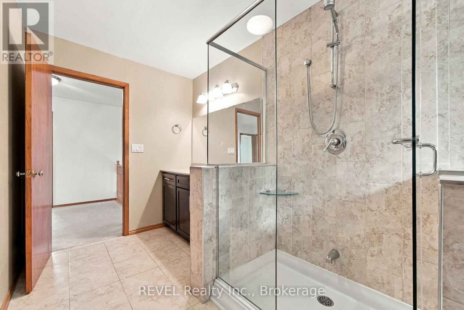 17527 Telephone Road, Quinte West, ON photo 31