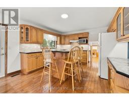 17527 Telephone Road, Quinte West, ON K8V5P4 Photo 12