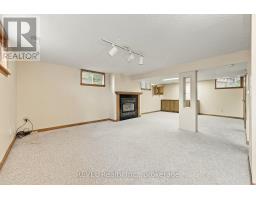 17527 Telephone Road, Quinte West, ON K8V5P4 Photo 32