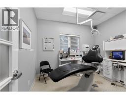 710 Elmwood Drive, Moncton, NB E1A2X7 Photo 23