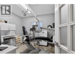 710 Elmwood Drive, Moncton, NB E1A2X7 Photo 25