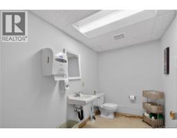 710 Elmwood Drive, Moncton, NB E1A2X7 Photo 36