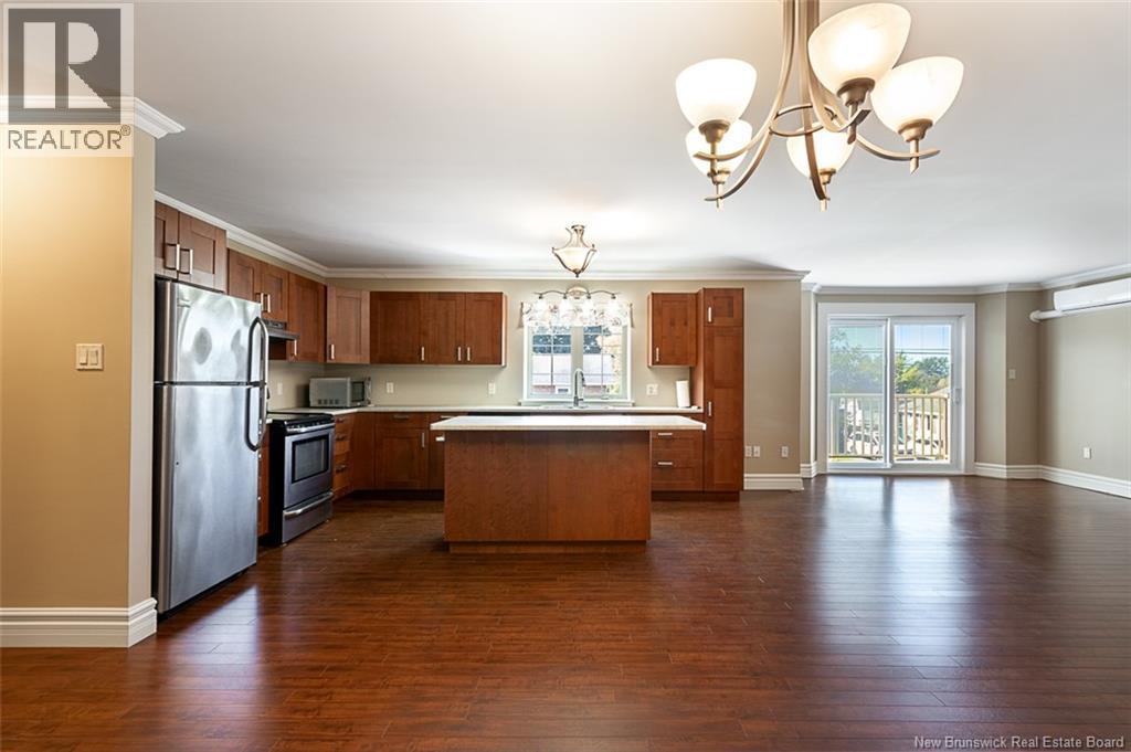 #203 98 Pleasant Street - 15