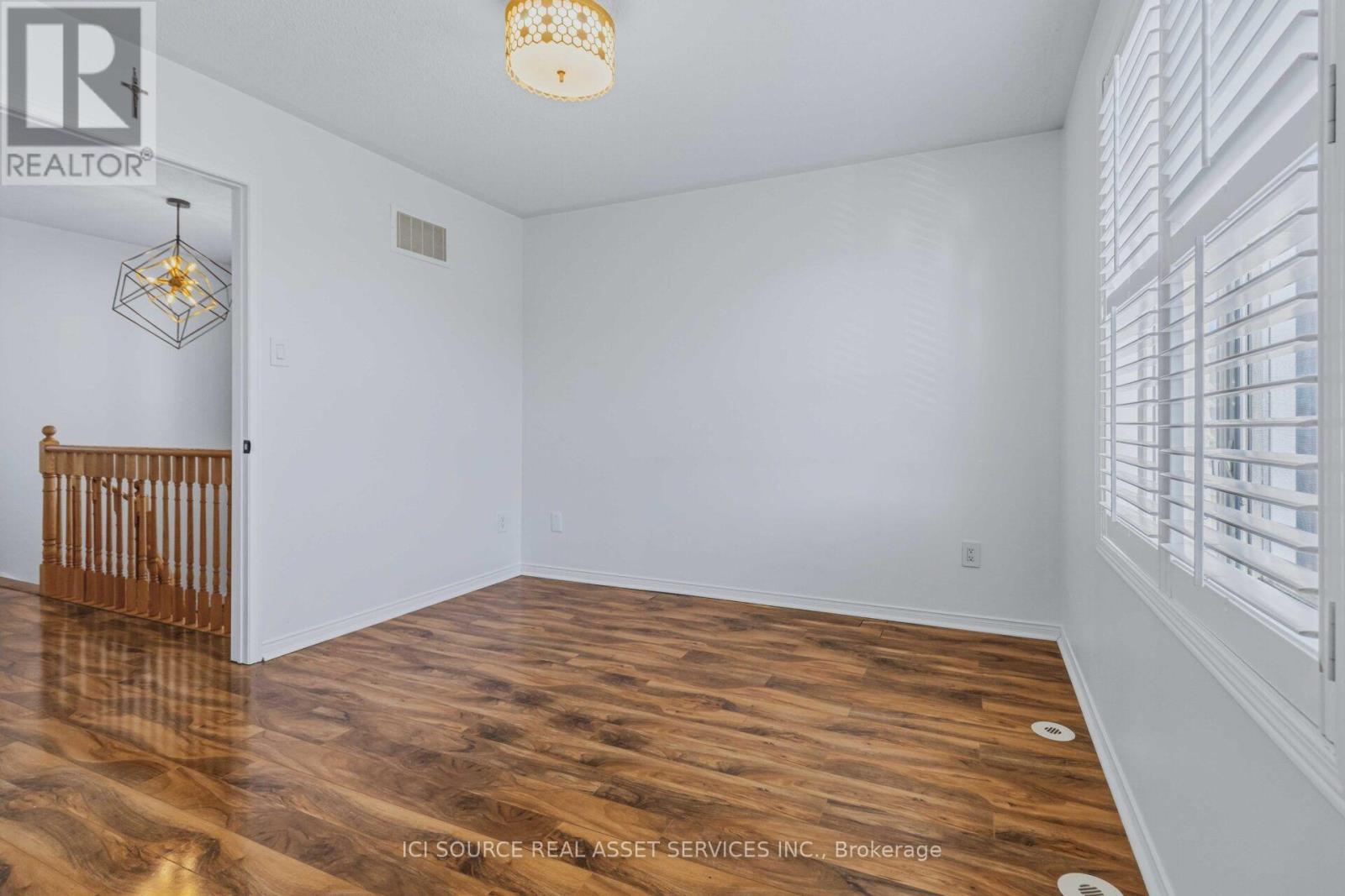 48- 4985 Southampton Drive, Mississauga, ON photo 36
