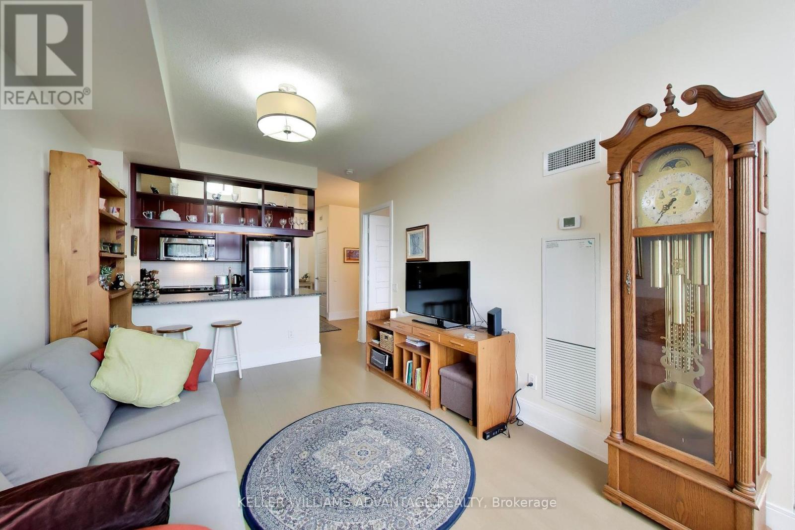 301- 15 Viking Lane, Toronto, ON photo 9