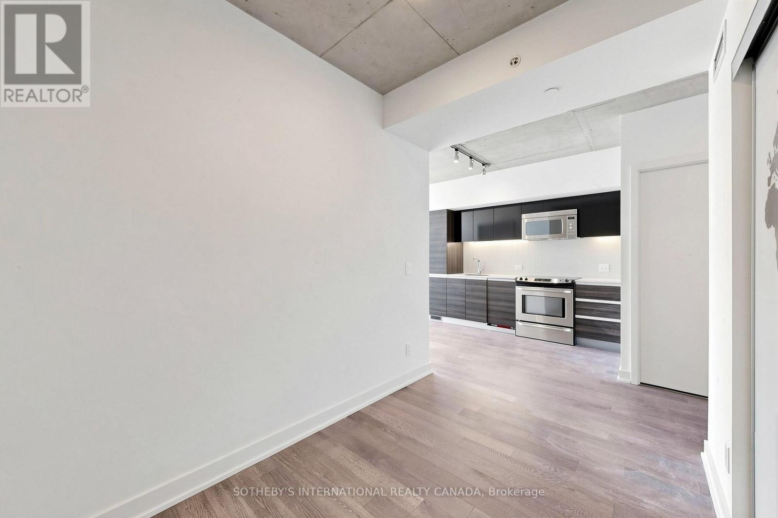 1190 Dundas Street East — photo 26