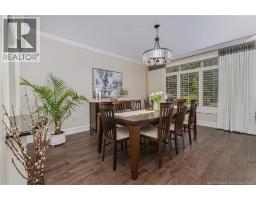 101 Summerhill Row, photo 11