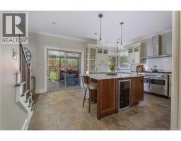 101 Summerhill Row, photo 18