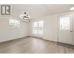 Living room - 6 Eye Road, Lower Wolfville, NS B4P2R1 Photo 7