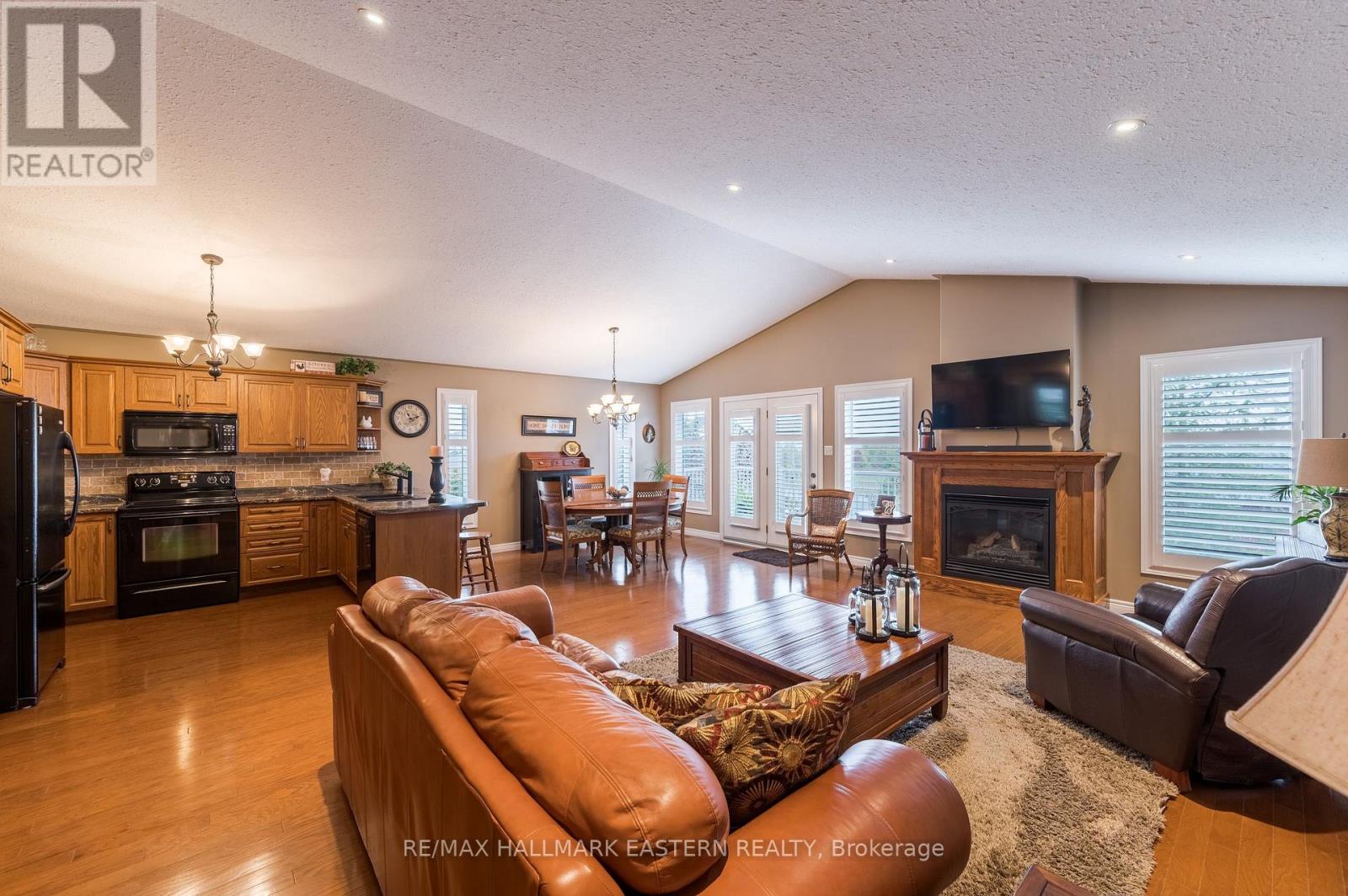 748 Overend Gardens, Peterborough, ON photo 11