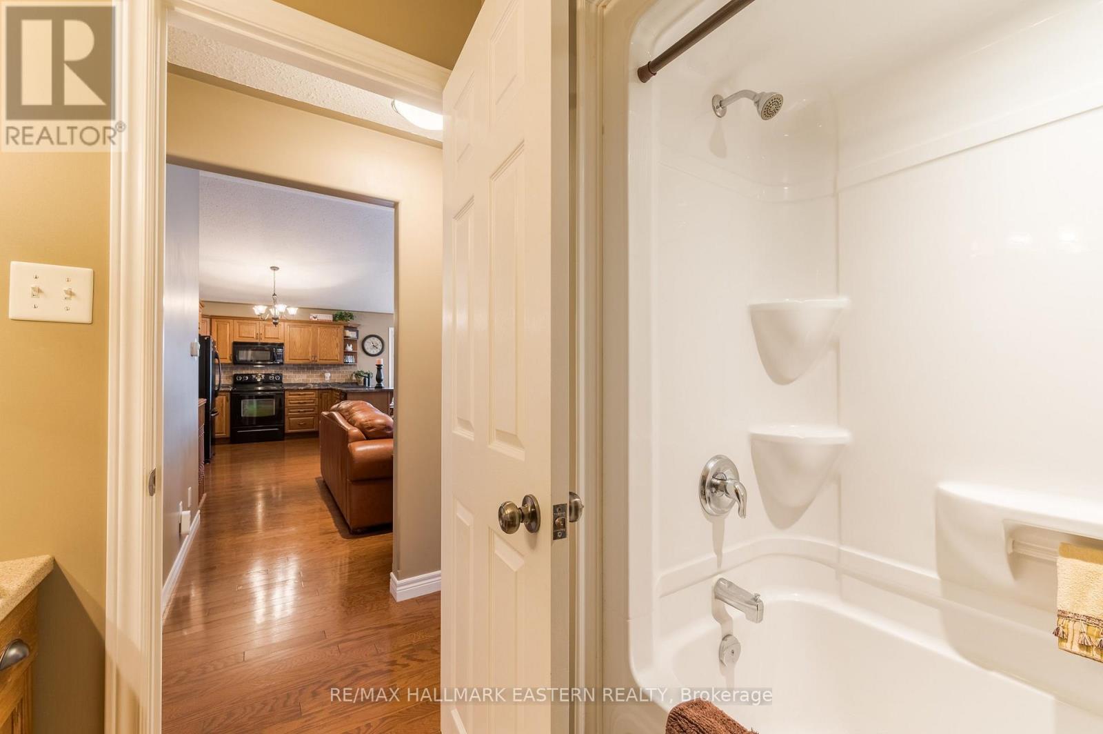 748 Overend Gardens, Peterborough, ON photo 27
