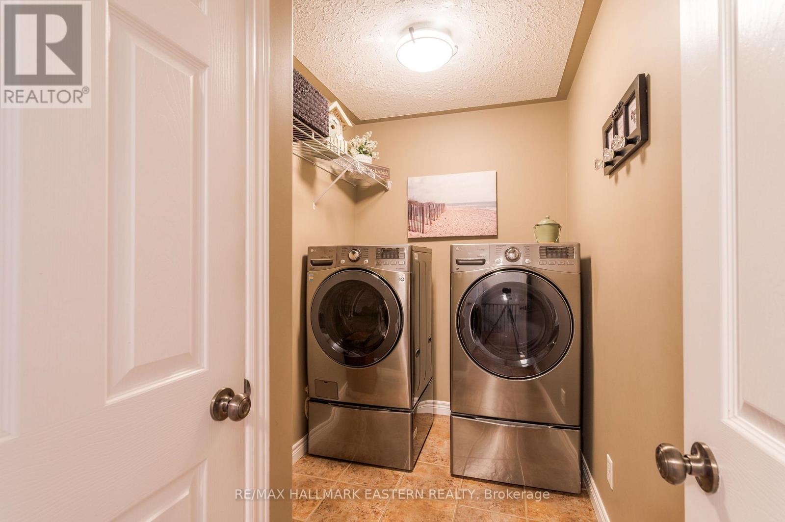 748 Overend Gardens, Peterborough, ON photo 28