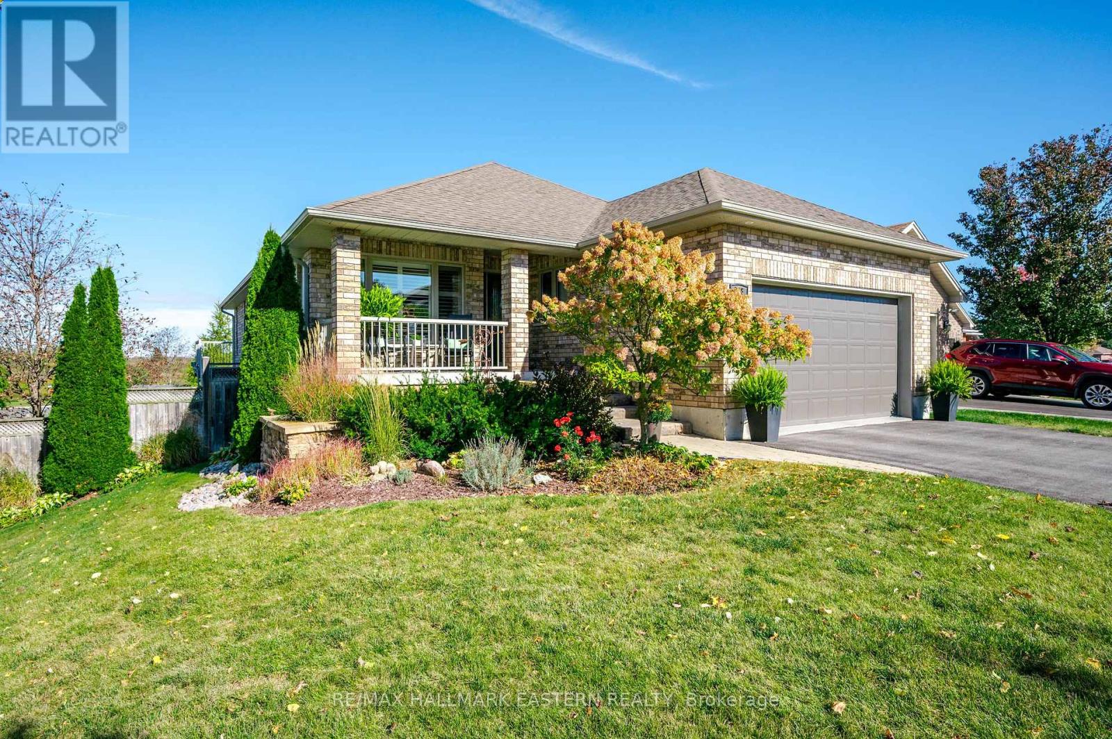 748 Overend Gardens, Peterborough, ON photo 3