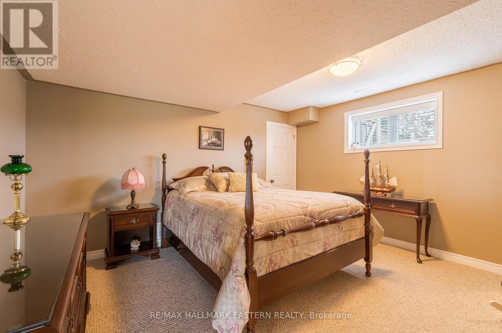 748 Overend Gardens, Peterborough, ON photo 37