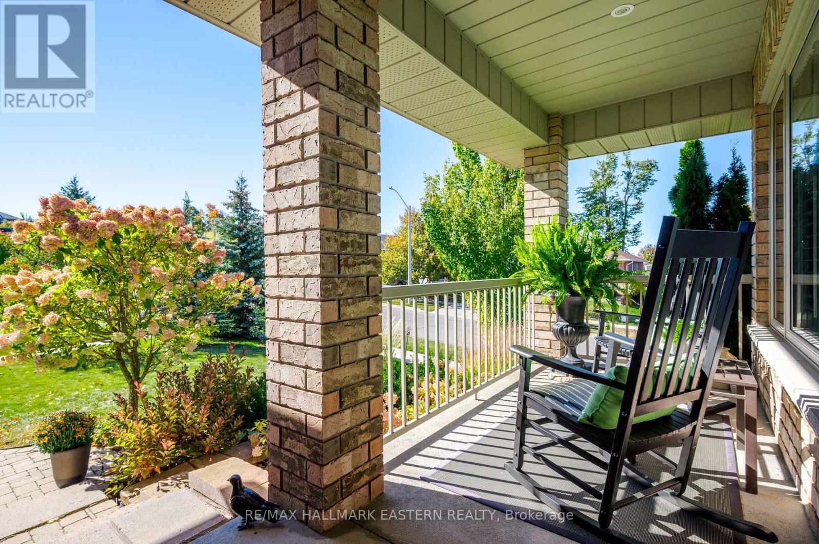 748 Overend Gardens, Peterborough, ON photo 5