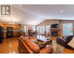 748 Overend Gardens, Peterborough, ON K9K0A2 Photo 11