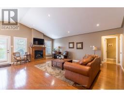 748 Overend Gardens, Peterborough, ON K9K0A2 Photo 12