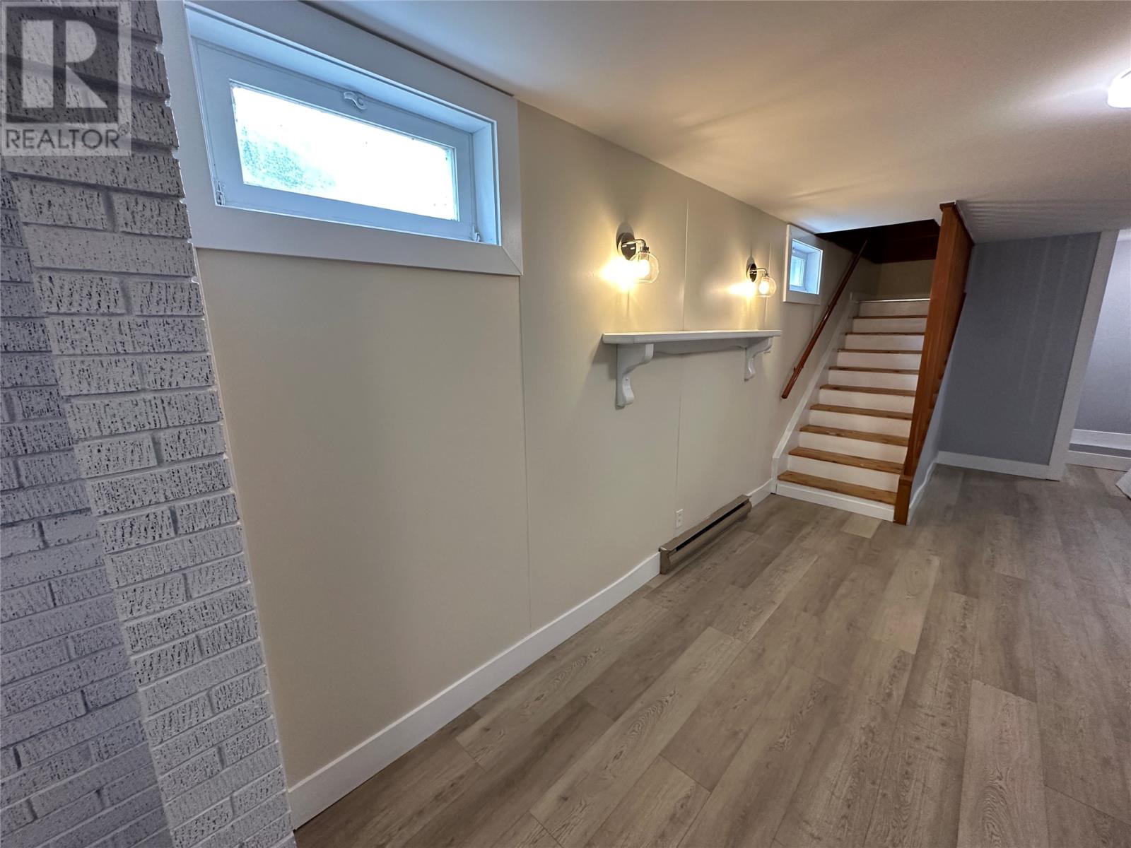 12 Cabot Street - 29