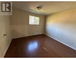 189 Ferndale Road thumbnail 14