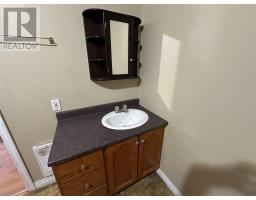 189 Ferndale Road thumbnail 15