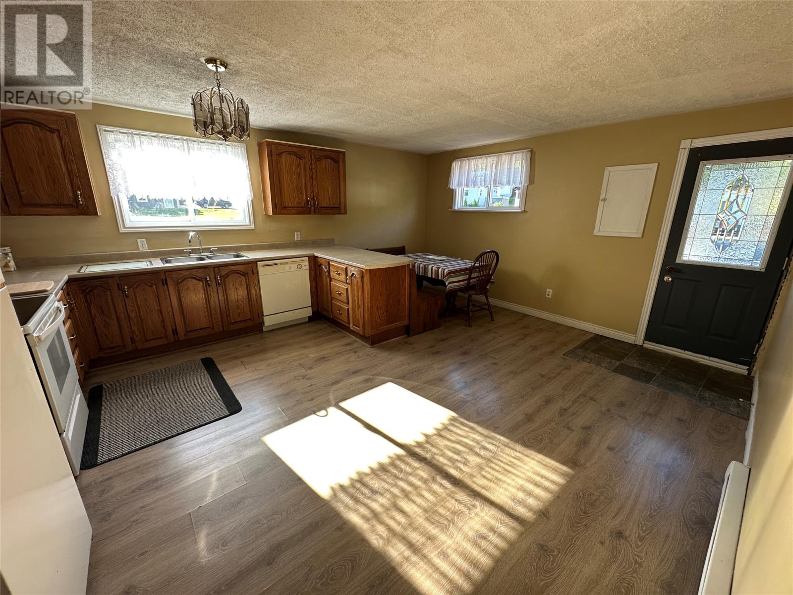 189 Ferndale Road - 20