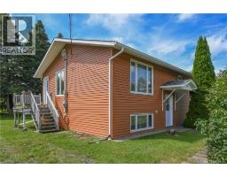 26 Des Patriotes Street, Caraquet, NB E1W1B6 Photo 10