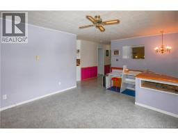 26 Des Patriotes Street, Caraquet, NB E1W1B6 Photo 18