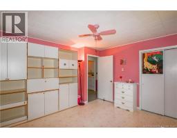 26 Des Patriotes Street, Caraquet, NB E1W1B6 Photo 27