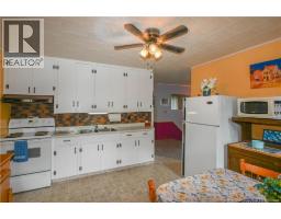 26 Des Patriotes Street, Caraquet, NB E1W1B6 Photo 22