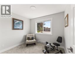 32 Oregon Rd, Campbell River, BC V9W5T1 Photo 18