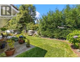 32 Oregon Rd, Campbell River, BC V9W5T1 Photo 25