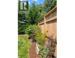 32 Oregon Rd, Campbell River, BC V9W5T1 Photo 29