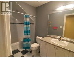 2pc Bathroom - 3435 Victoria, Windsor, ON N9E4J8 Photo 15