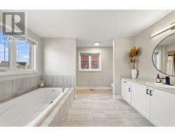 218 Blue Dasher Boulevard, Bradford West Gwillimbury, ON L3Z4J1 Photo 25