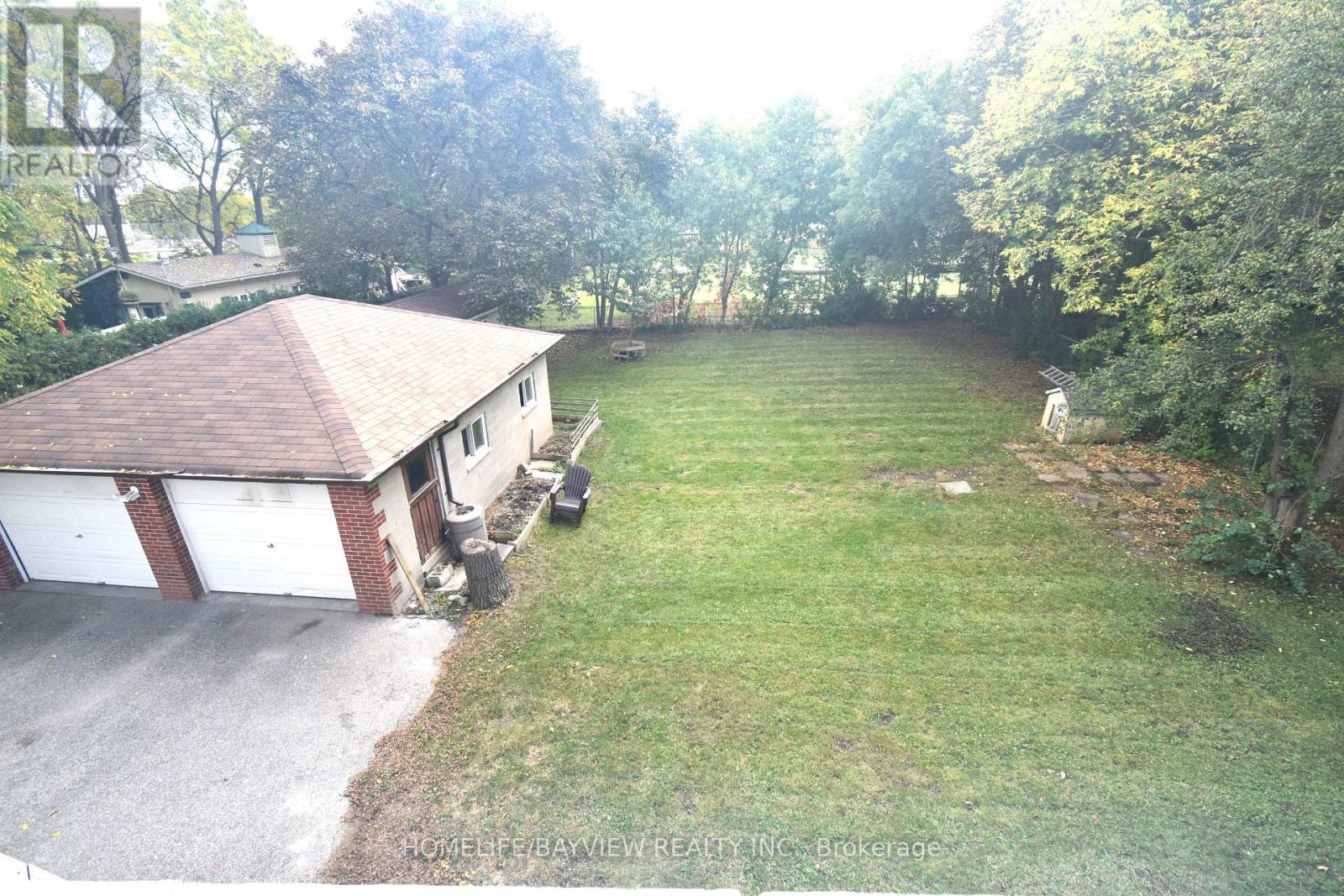 82 Centre Street East, Richmond Hill, ON photo 31