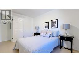 82 Centre Street E, Richmond Hill, ON L4C1A4 Photo 16