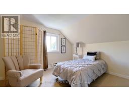 82 Centre Street E, Richmond Hill, ON L4C1A4 Photo 20