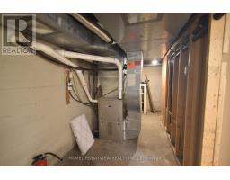 82 Centre Street E, Richmond Hill, ON L4C1A4 Photo 25