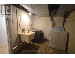82 Centre Street E, Richmond Hill, ON L4C1A4 Photo 26