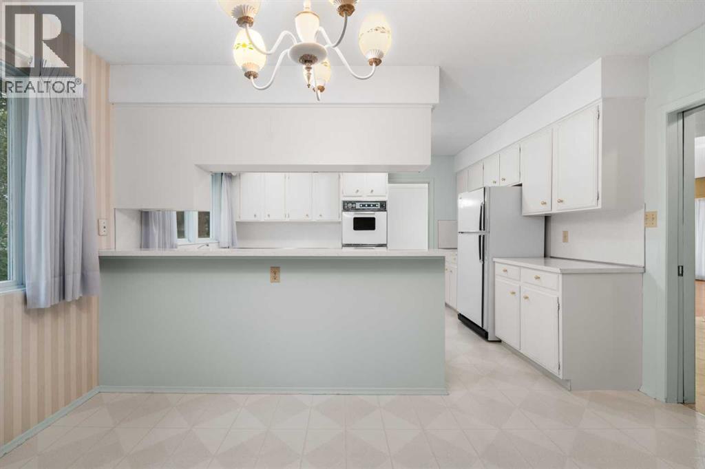 508 Willow Brook Drive SE - 8