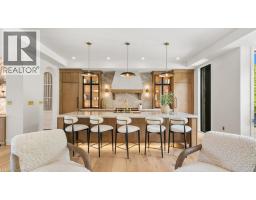 Pantry - 2 Bridlewood Crescent, Kitchener, ON N2C2S4 Photo 9