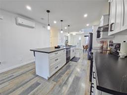 14 Dietrich Bay, Brandon, MB R7B4K4 Photo 9