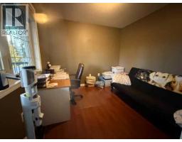 Primary Bedroom - 5022 9 Avenue, Edson, AB T7E1E8 Photo 11