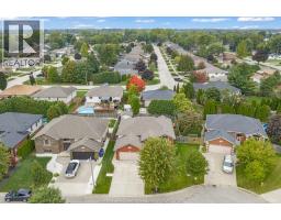 389 Donlon, Lasalle, ON N9J3Y2 Photo 44
